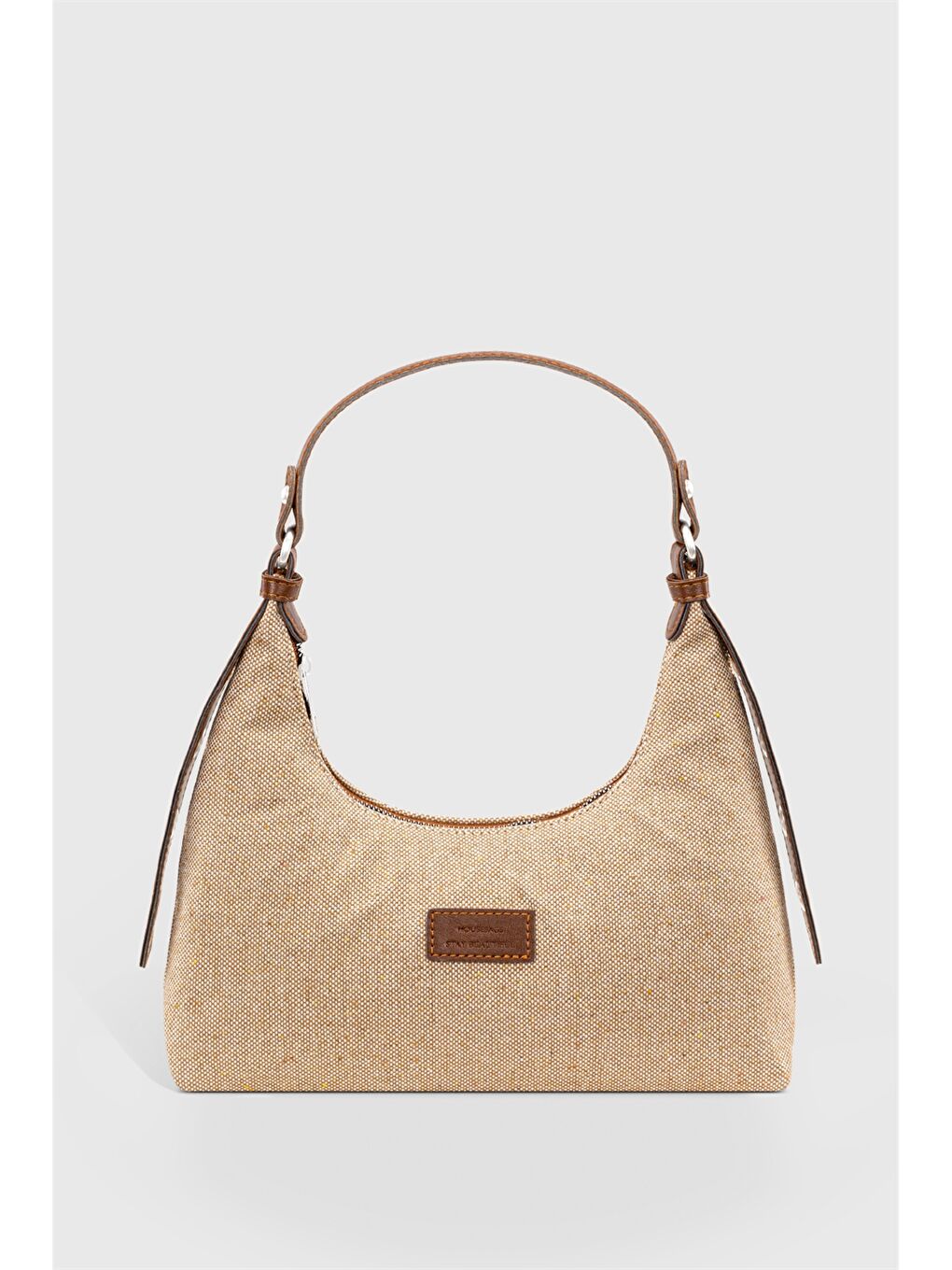 Ekru Etiket Baskılı Kadın Kol Çantası