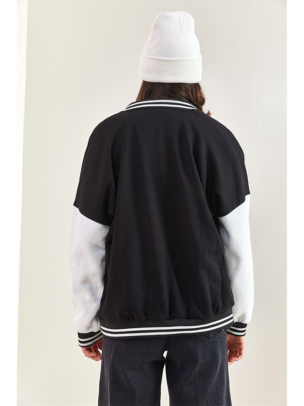 Siyah Kolej Yaka Nakışlı Uzun Kollu Oversize Kadın Spor Hırka-7