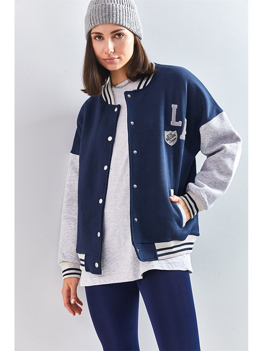 Lacivert Kolej Yaka Nakışlı Uzun Kollu Oversize Kadın Spor Hırka-2