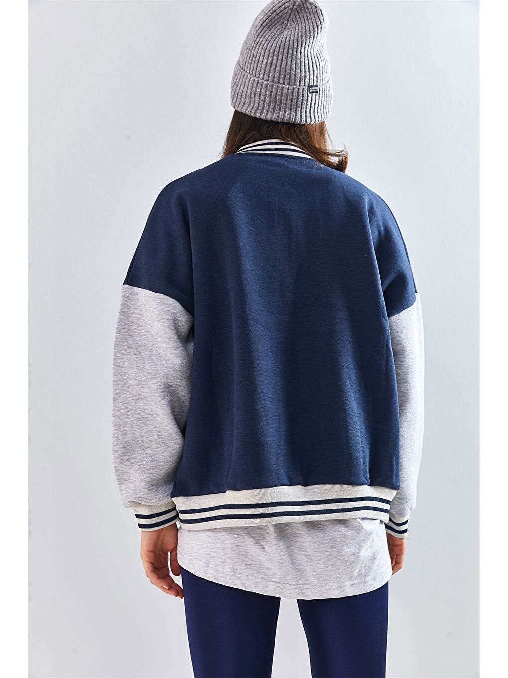 Lacivert Kolej Yaka Nakışlı Uzun Kollu Oversize Kadın Spor Hırka-5