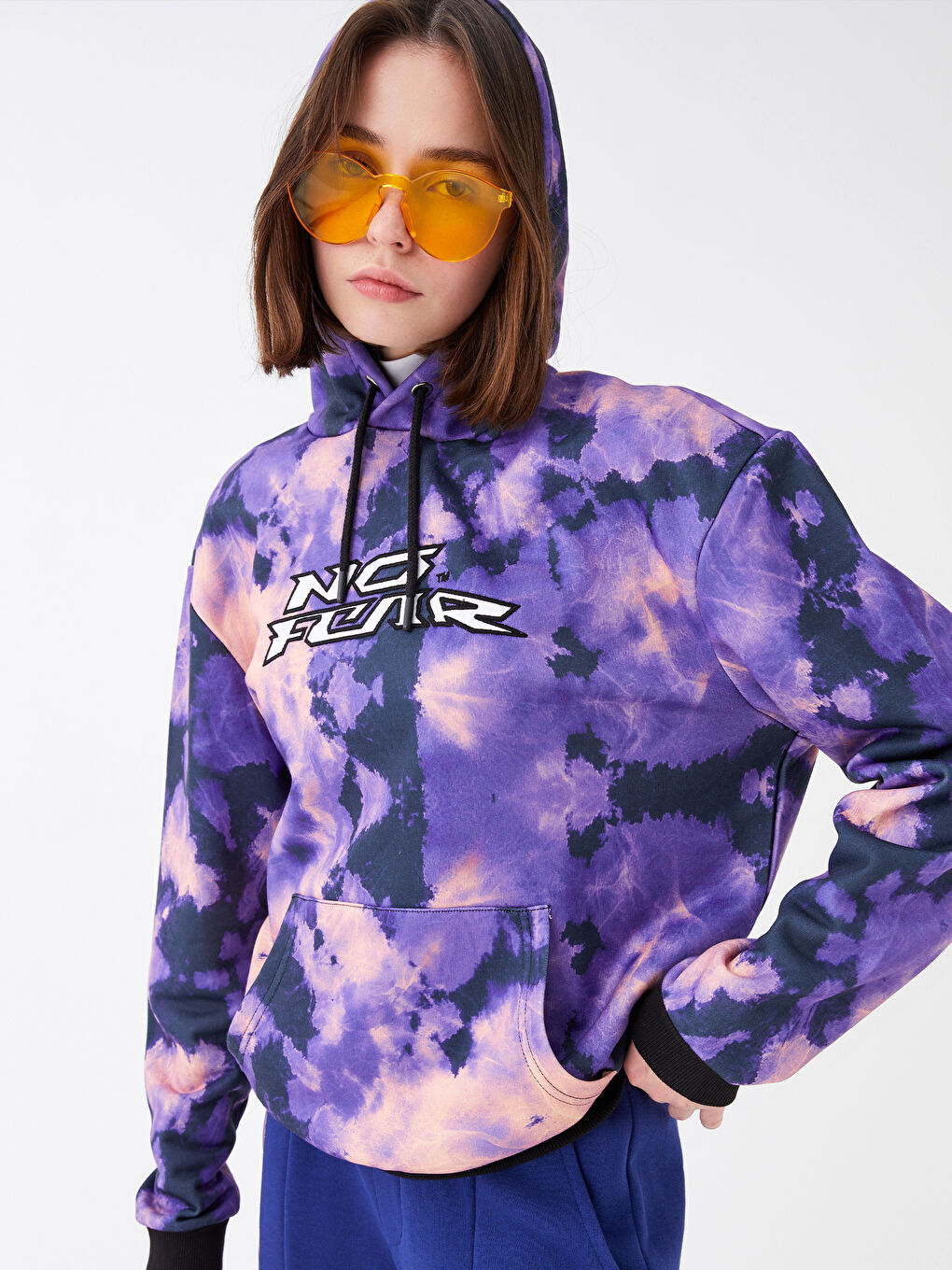 Mor Kapüşonlu Nakışlı Uzun Kollu Kadın Sweatshirt