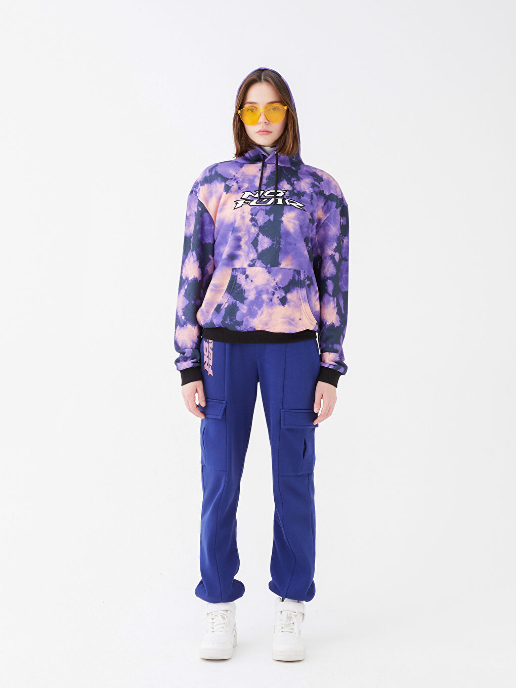 Mor Kapüşonlu Nakışlı Uzun Kollu Kadın Sweatshirt-3