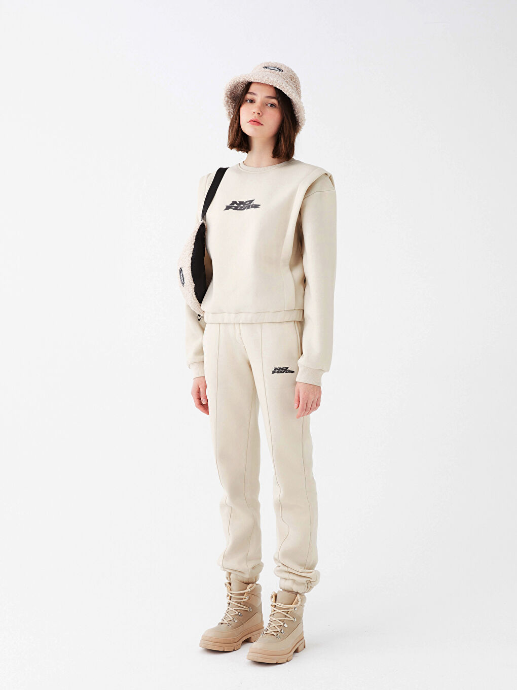 Bej Bisiklet Yaka Baskılı Uzun Kollu Kadın Sweatshirt-3