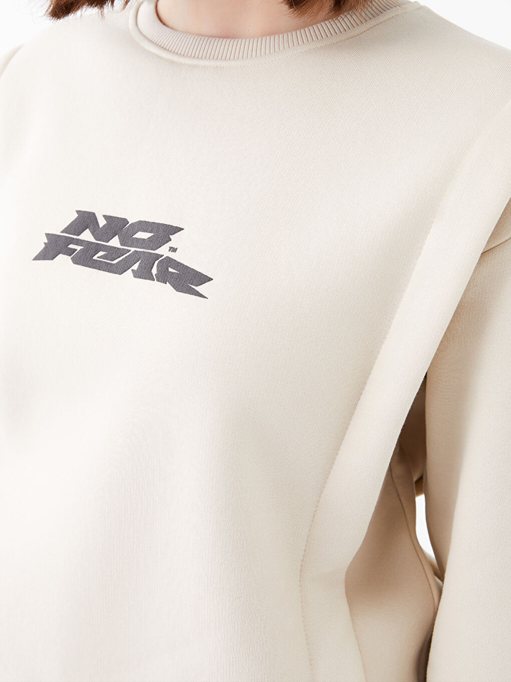 Bej Bisiklet Yaka Baskılı Uzun Kollu Kadın Sweatshirt-4