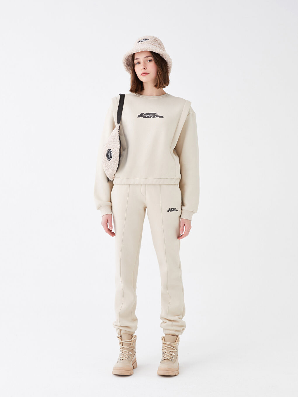 Bej Beli Lastikli Baskılı Kadın Jogger Eşofman Altı