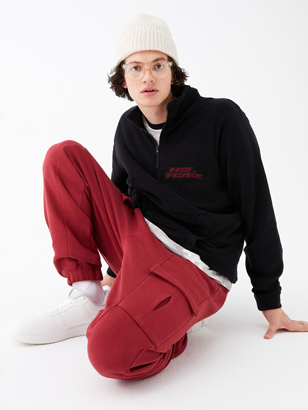 Siyah Dik Yaka Uzun Kollu Polar Erkek Sweatshirt-1