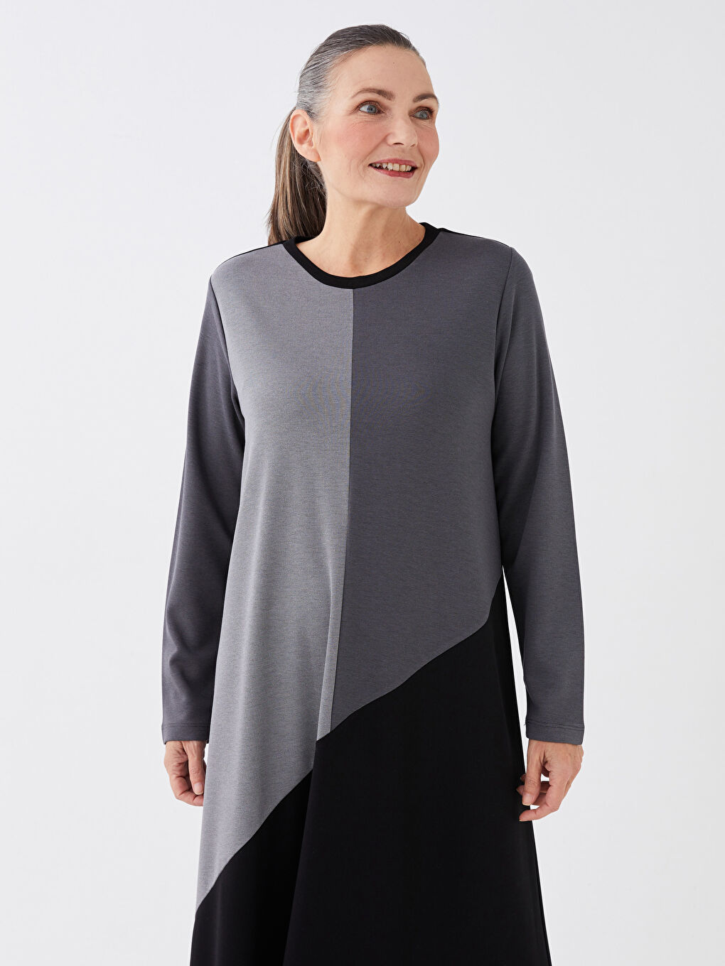 Siyah Bisiklet Yaka Renk Bloklu Uzun Kollu A Kesim Kadın Elbise-1