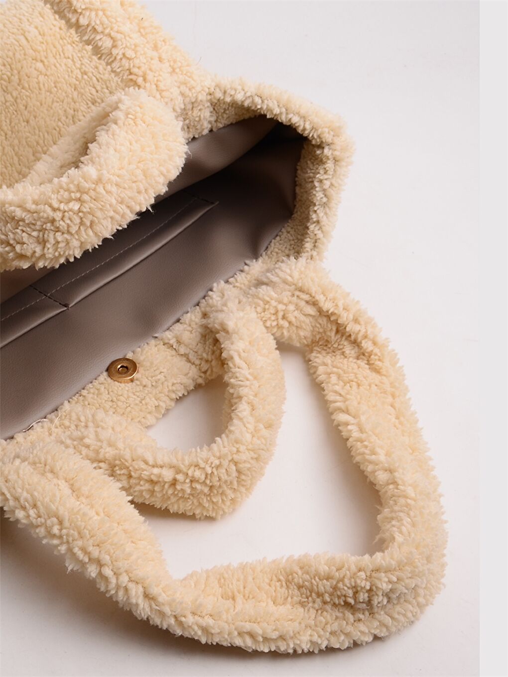 Ekru Kadın Pelüş Omuz Çantası-1