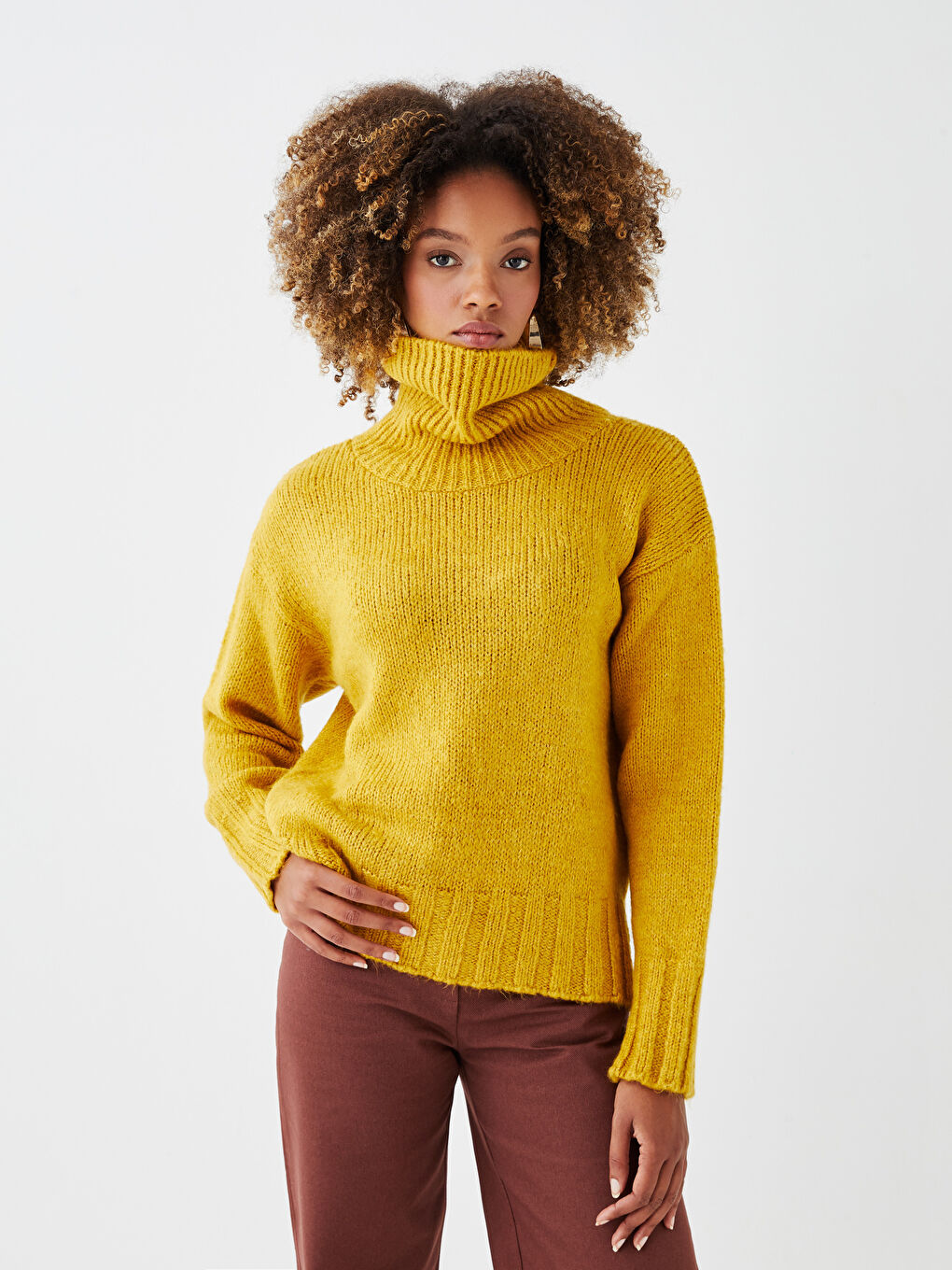 Sarı Balıkçı Yaka Düz Uzun Kollu Kadın Triko Kazak-1