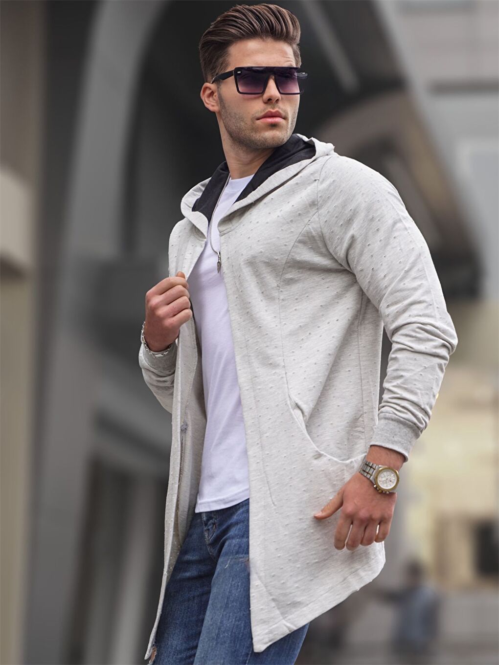 Gri Delik Detaylı Kapüşonlu Erkek Hırka