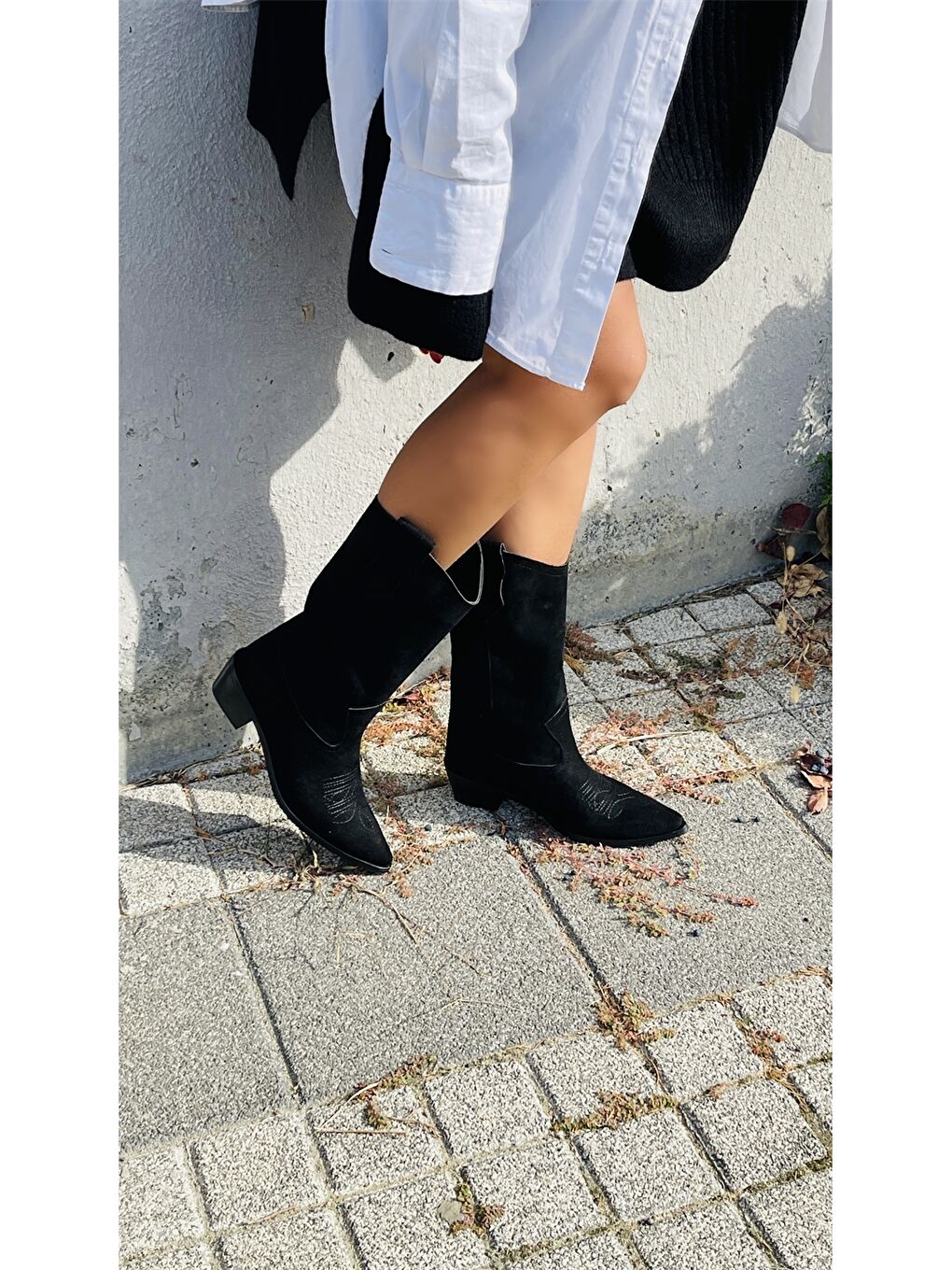 Siyah Süet Görünümlü Kadın Topuklu Çizme-1