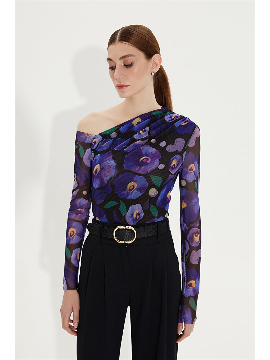 Mor Kayık Yaka Çiçekli Uzun Kollu Kadın Bodysuit