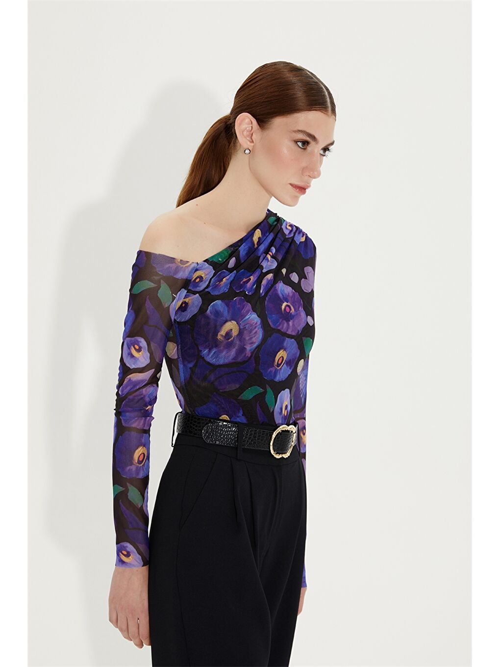 Mor Kayık Yaka Çiçekli Uzun Kollu Kadın Bodysuit-1