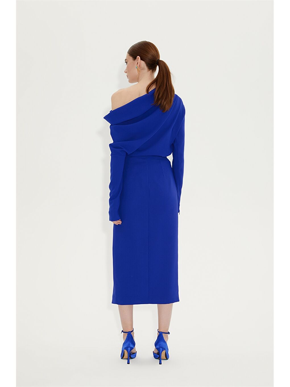 Mavi Kayık Yaka Düz Uzun Kollu Kadın Bluz-4