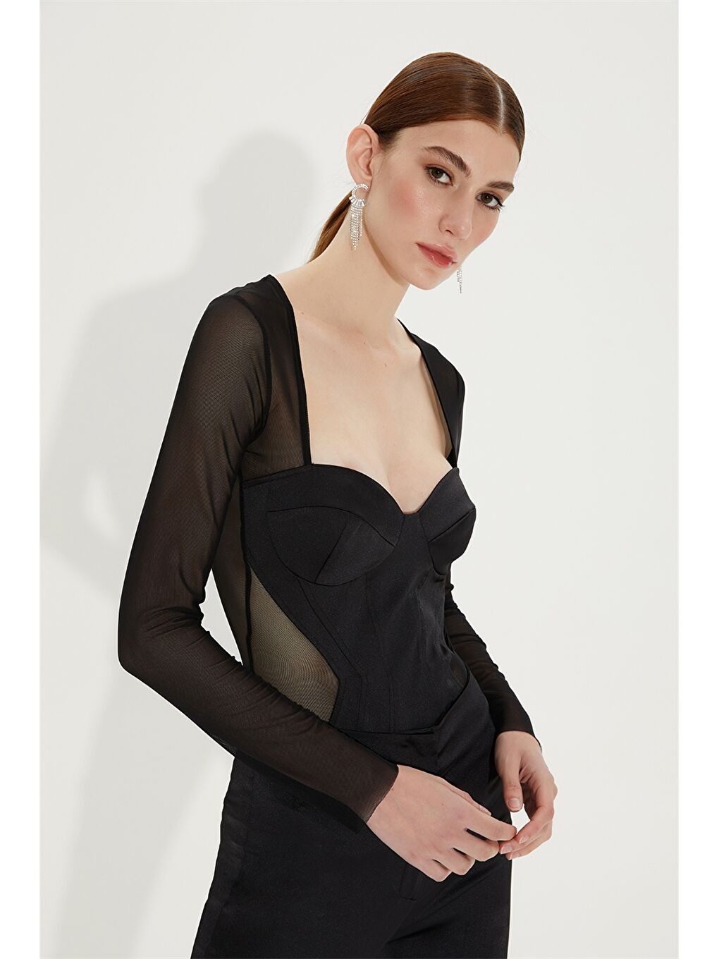 Siyah Kalp Yaka Düz Uzun Kollu Kadın Bodysuit-1