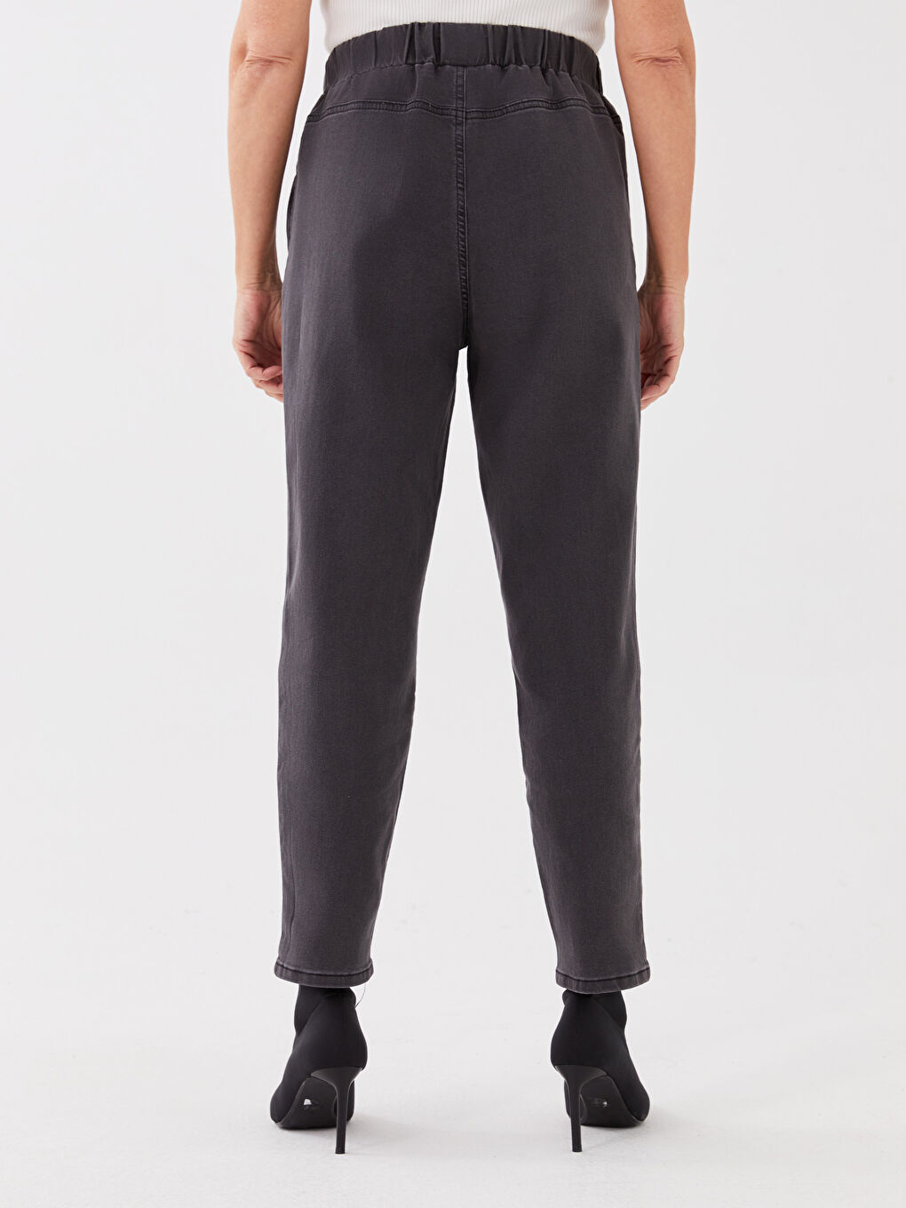 Siyah Kadın Slim Fit Düz Jean Pantolon-4