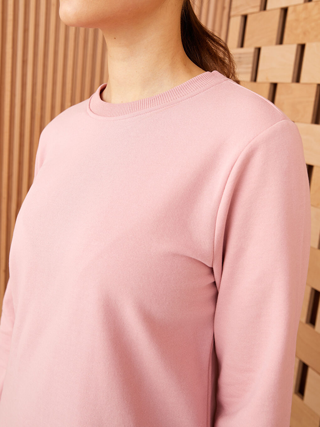 Crew Neck Plain Long Sleeve Women's Sweatshirt Tunic-3