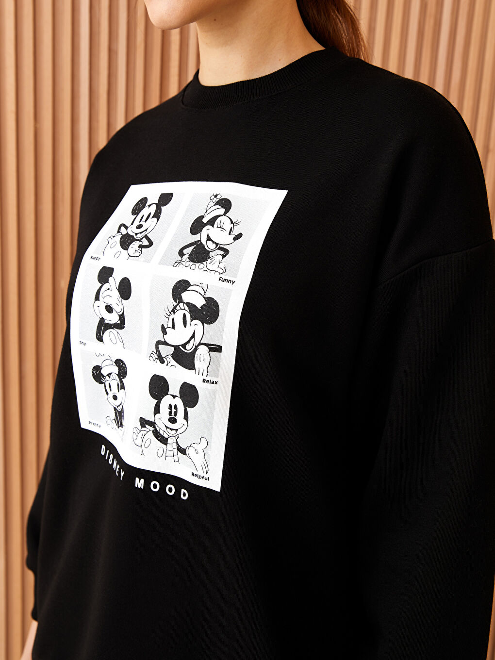 LCW Modest Siyah Bisiklet Yaka Mickey Mouse Baskılı Kadın Kalın Sweatshirt - 3