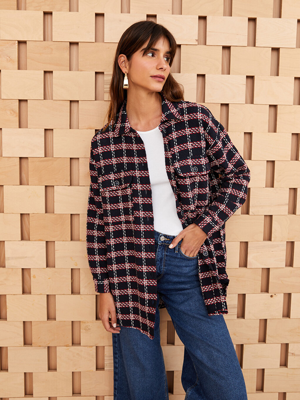 قميص خارجي تيويد نسائي منقوش كم طويل