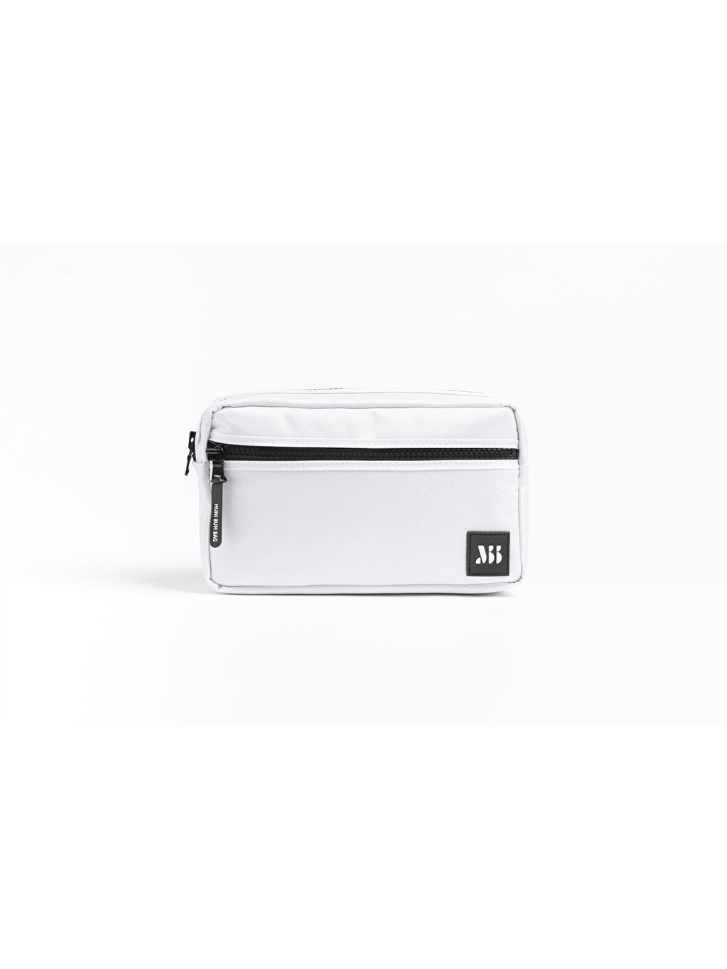 Beyaz Etiket Baskılı Kadın Bel Çantası