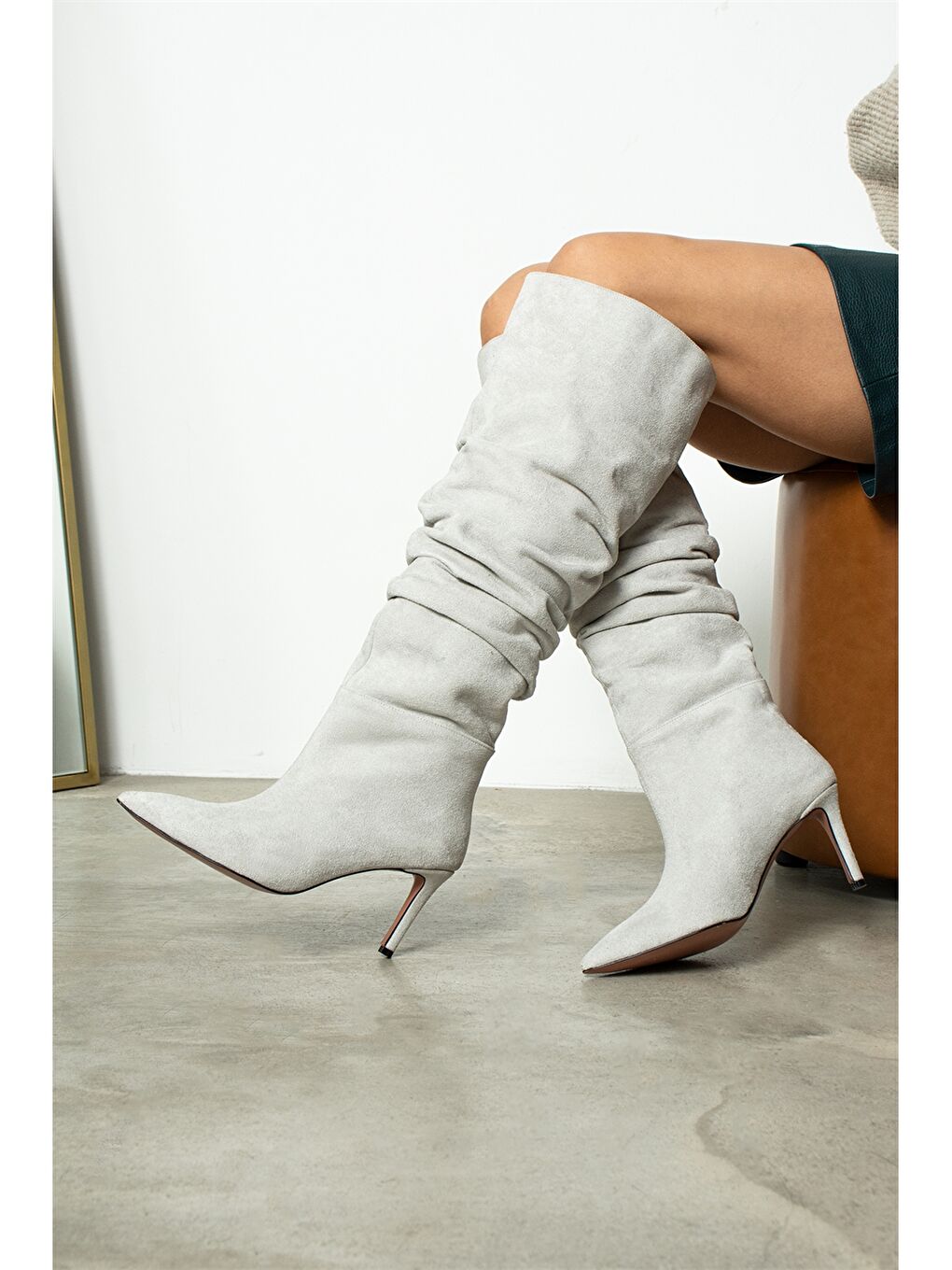 Gri Topuklu Kadın Çizme-2