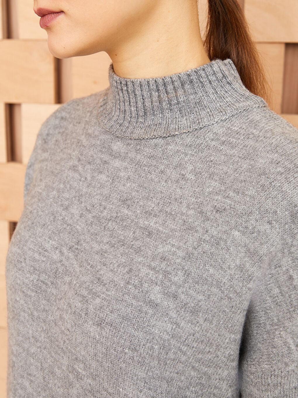 Gri Yarım Balıkçı Yaka Oversize Kadın Triko Elbise-3