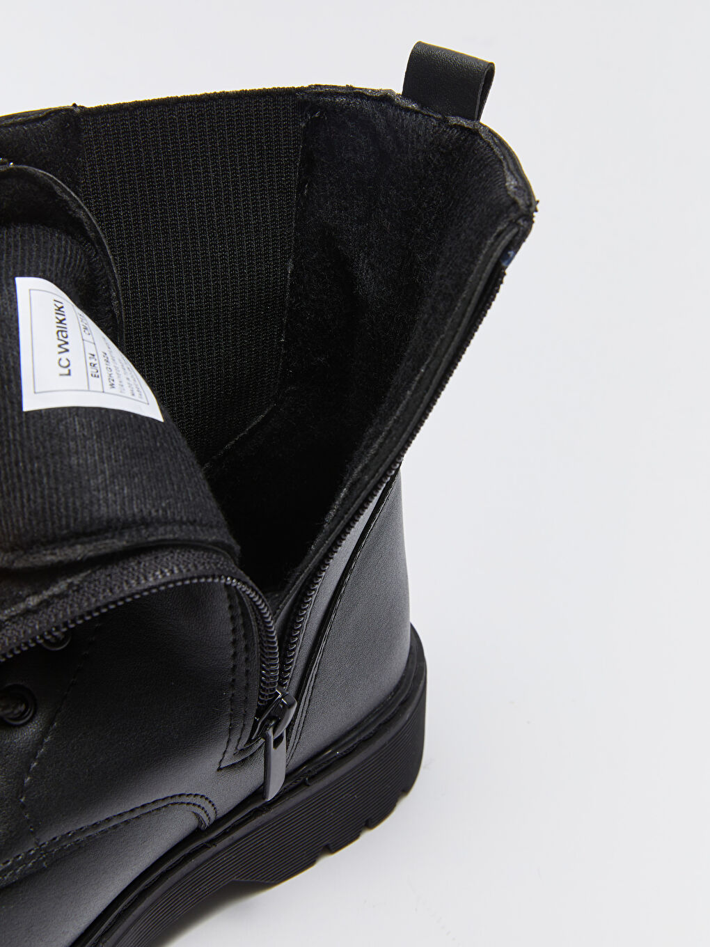 Siyah Bağcıklı Kız Çocuk Bot-6