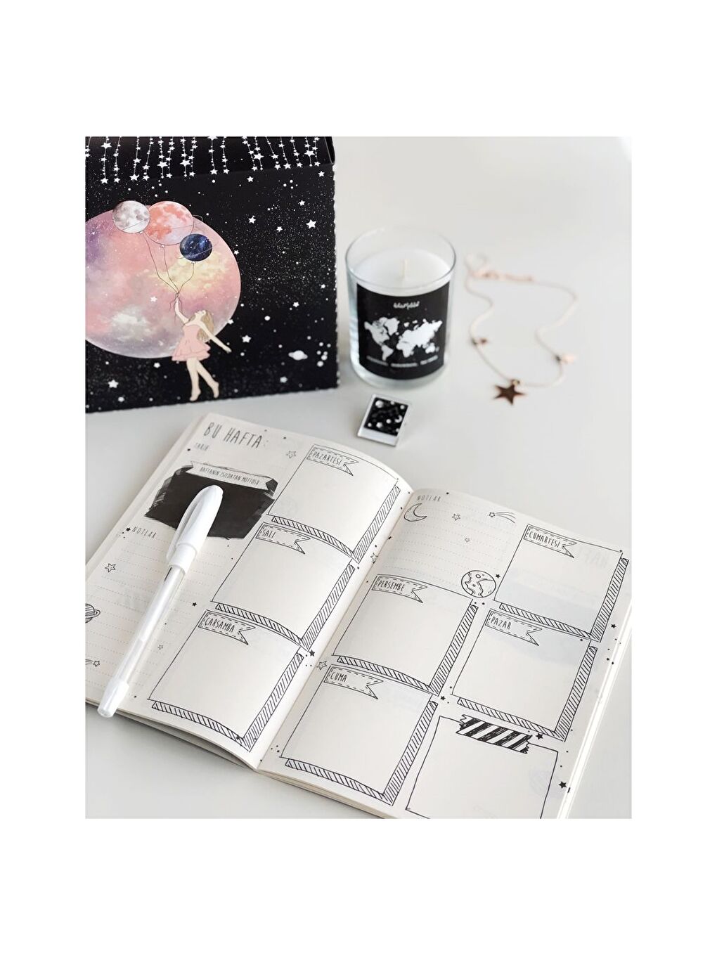 Galaksi Tema Baskılı Haftalık Planlayıcı-1