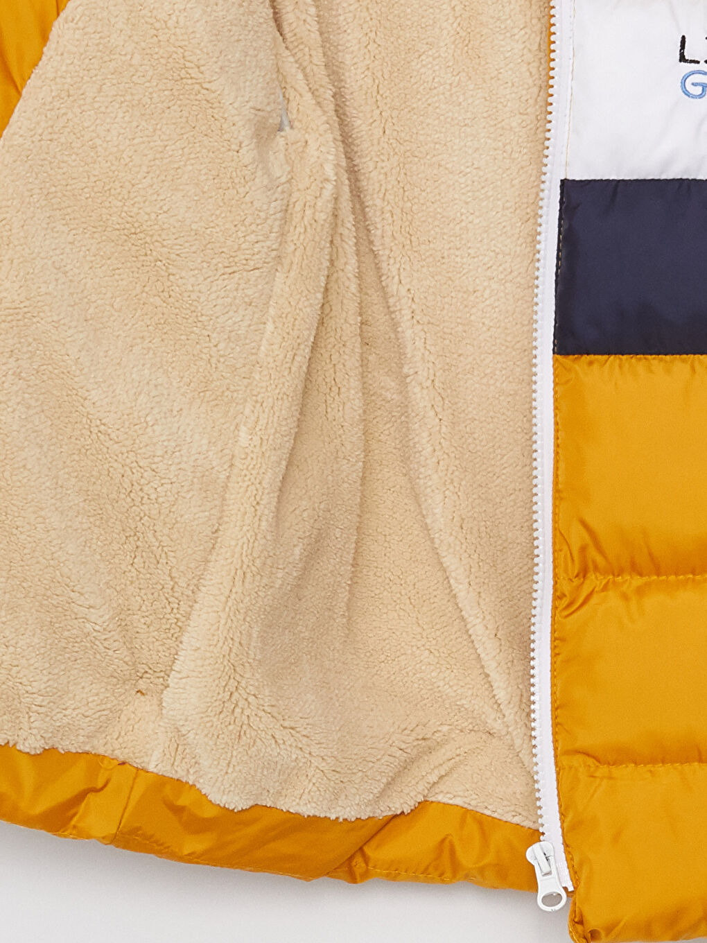 Kahverengi Kapüşonlu Uzun Kollu Nakış Detaylı Erkek Bebek Mont-4