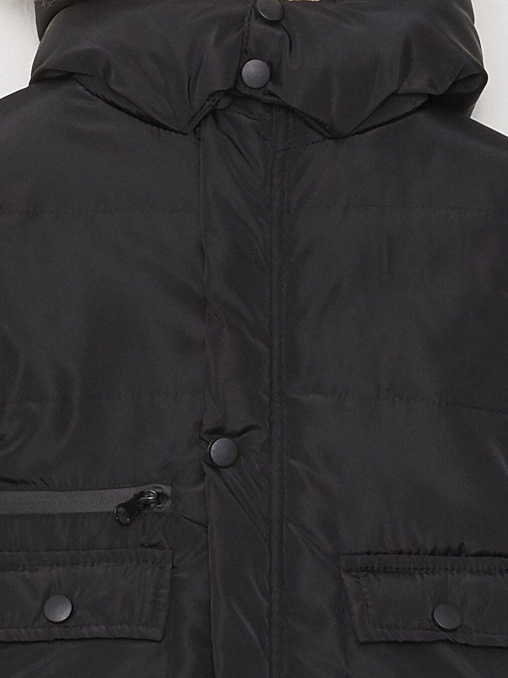 Siyah Kapüşonlu Uzun Kollu Erkek Bebek Mont-3