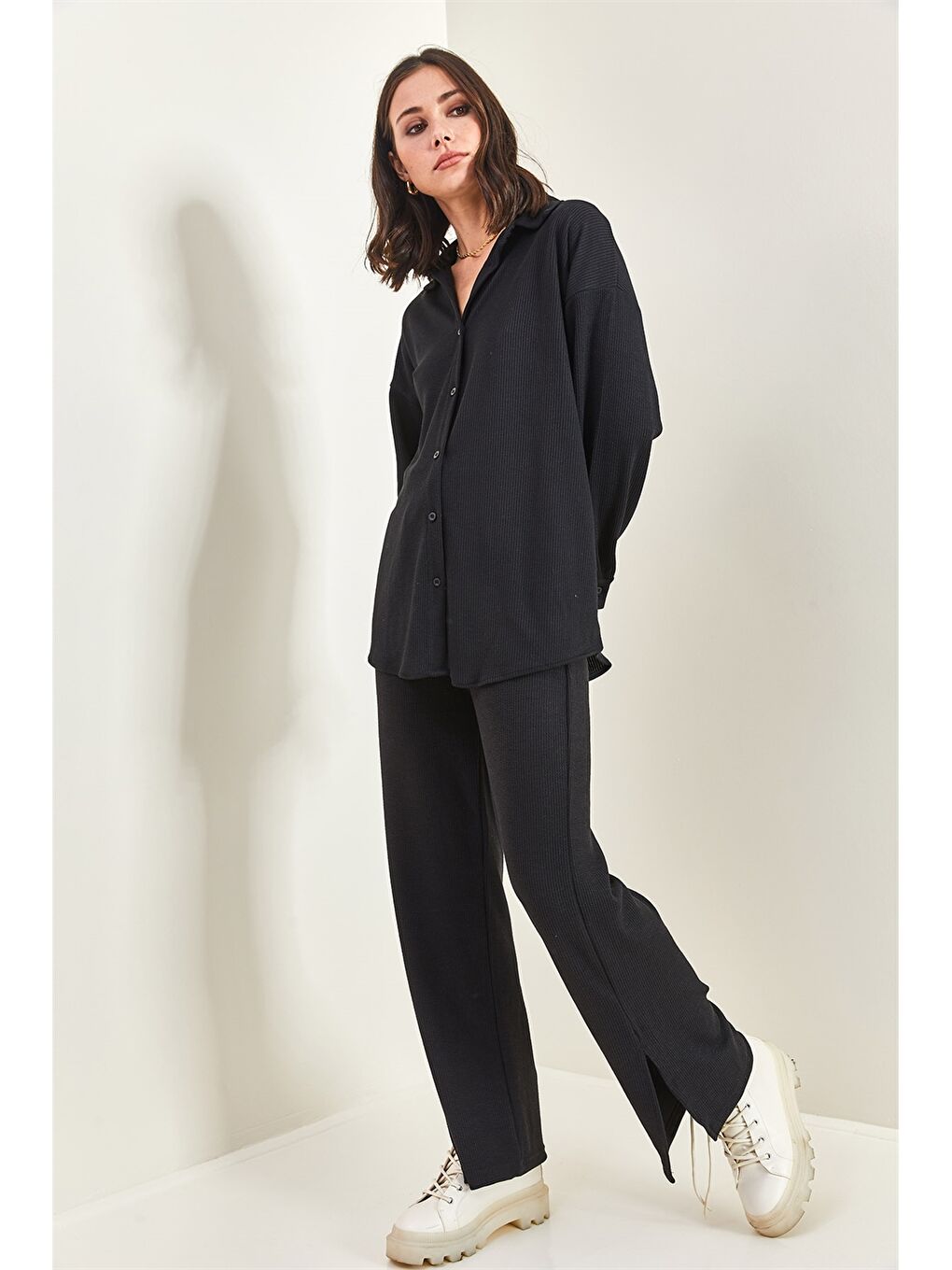 Siyah Gömlek Yaka Düz Uzun Kollu Kadın Eşofman Takımı-2