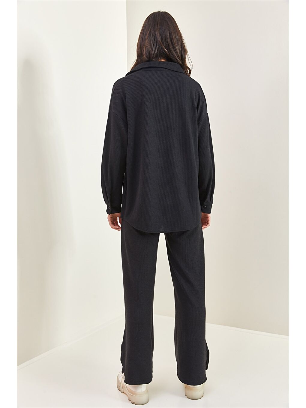 Siyah Gömlek Yaka Düz Uzun Kollu Kadın Eşofman Takımı-3