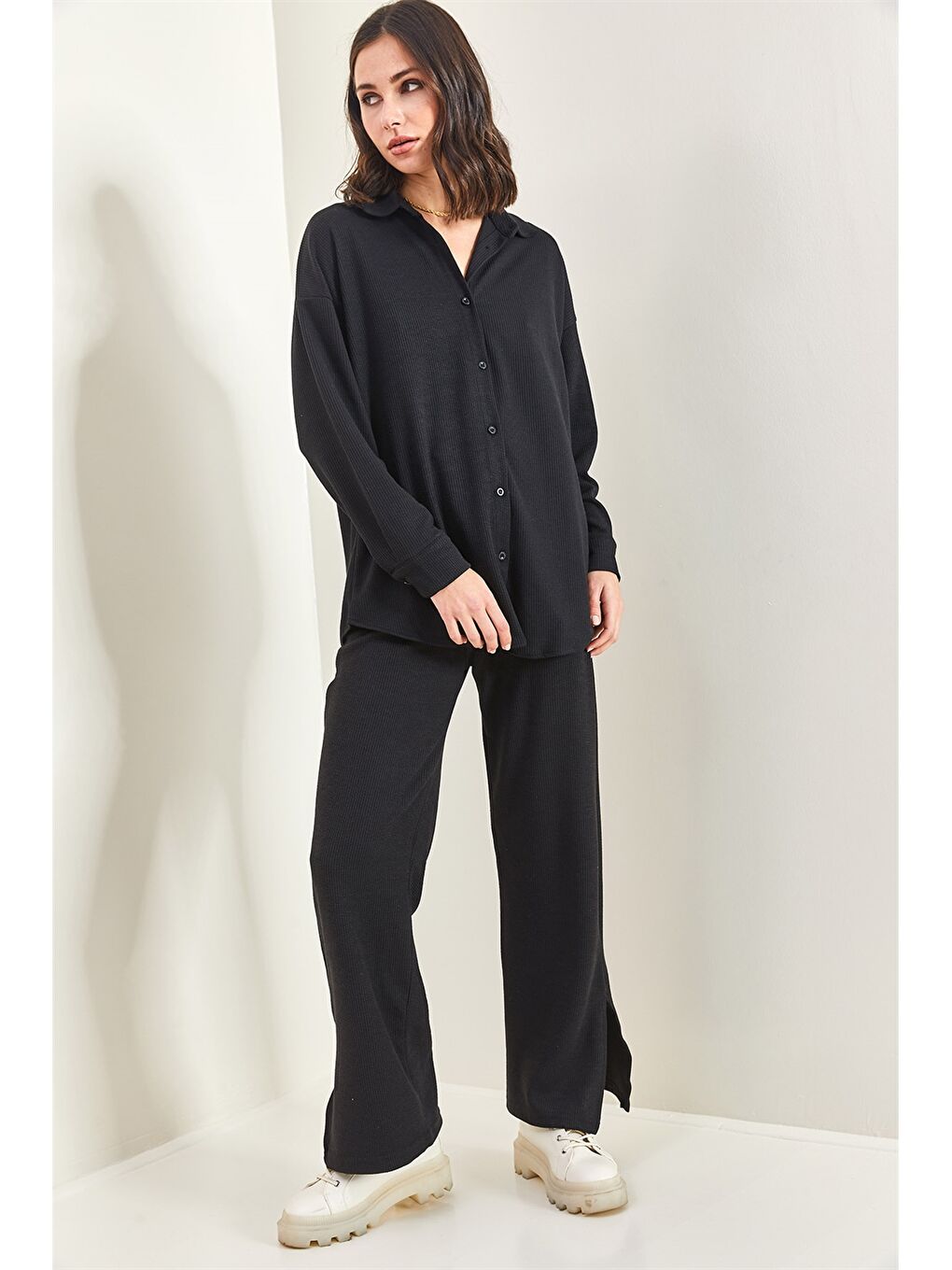 Siyah Gömlek Yaka Düz Uzun Kollu Kadın Eşofman Takımı-4