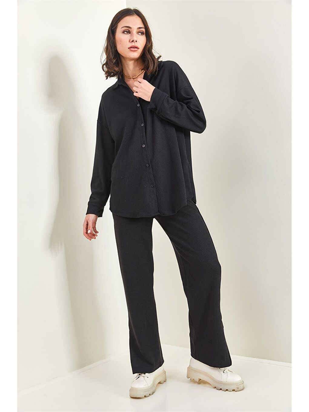 Siyah Gömlek Yaka Düz Uzun Kollu Kadın Eşofman Takımı-5