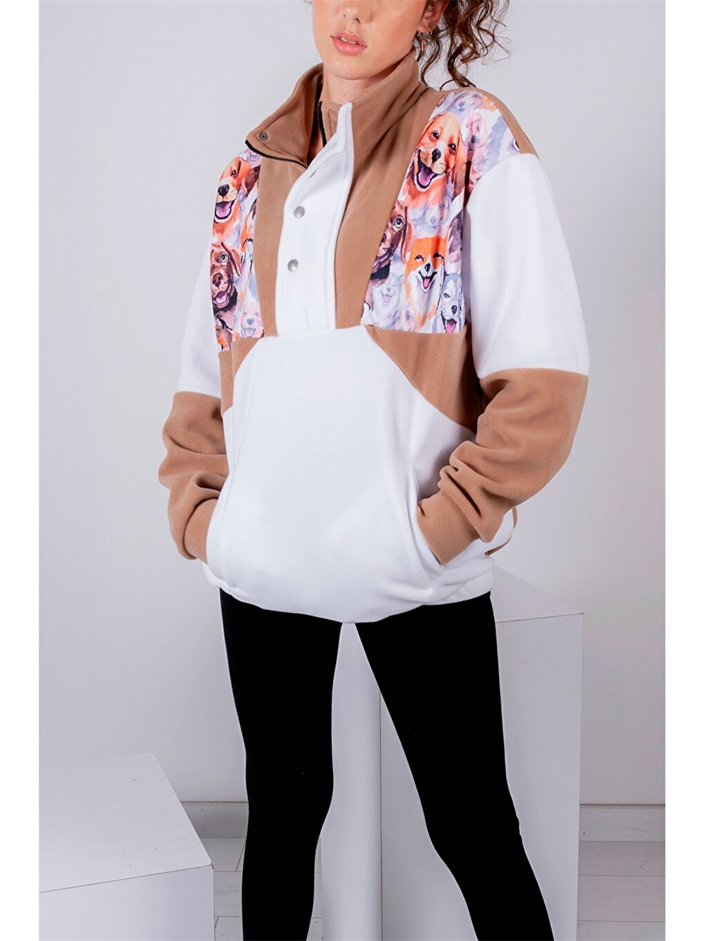 Beyaz Yarım Fermuarlı Dik Yaka Polar Sweatshirt-2