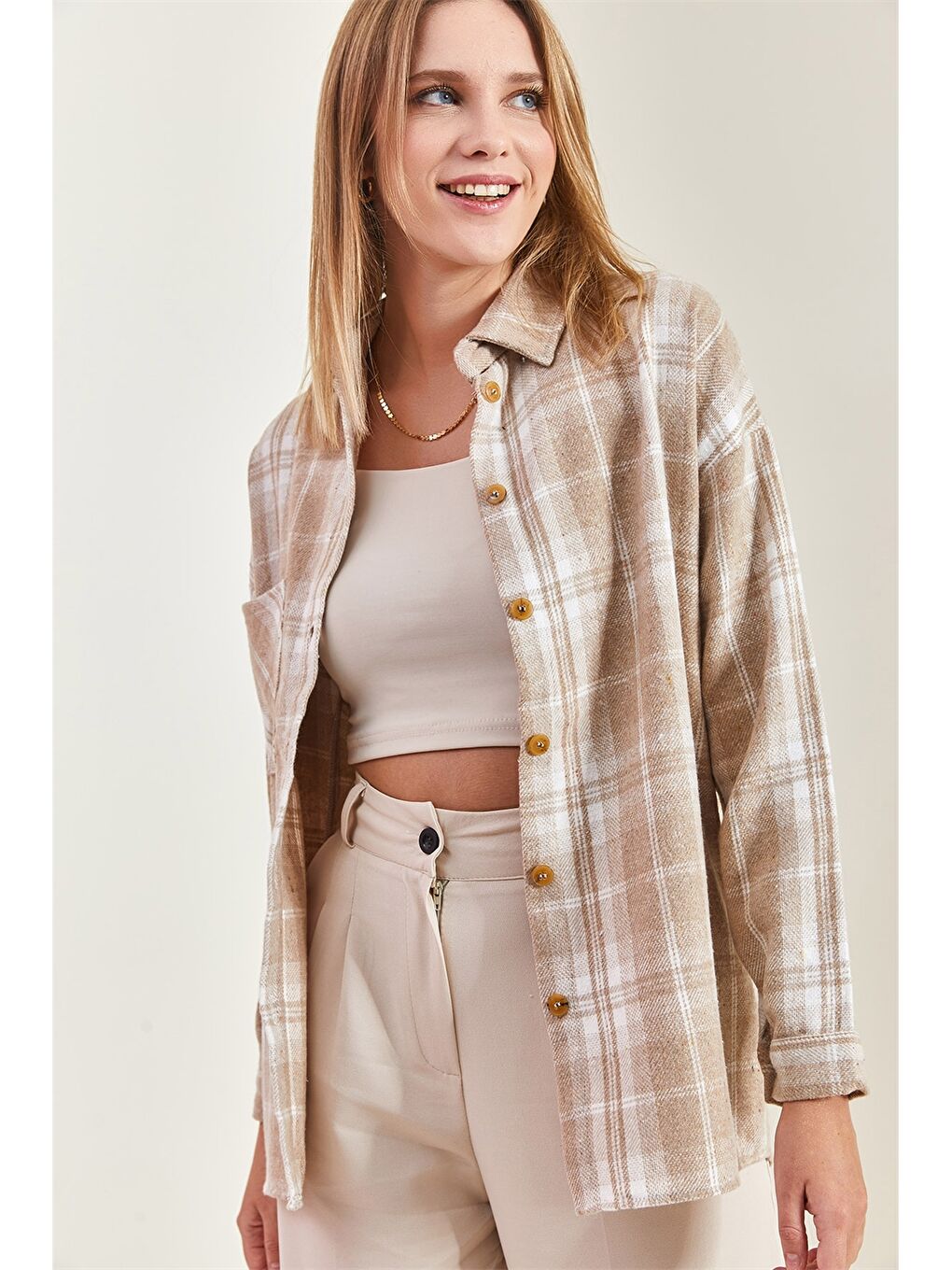 Bej Ekose Desenli Kadın Gömlek