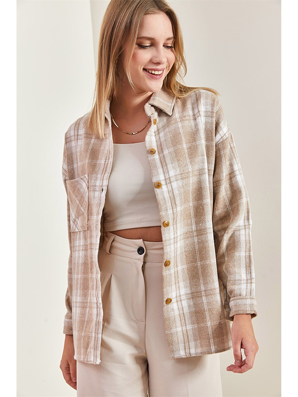 Bej Ekose Desenli Kadın Gömlek-2