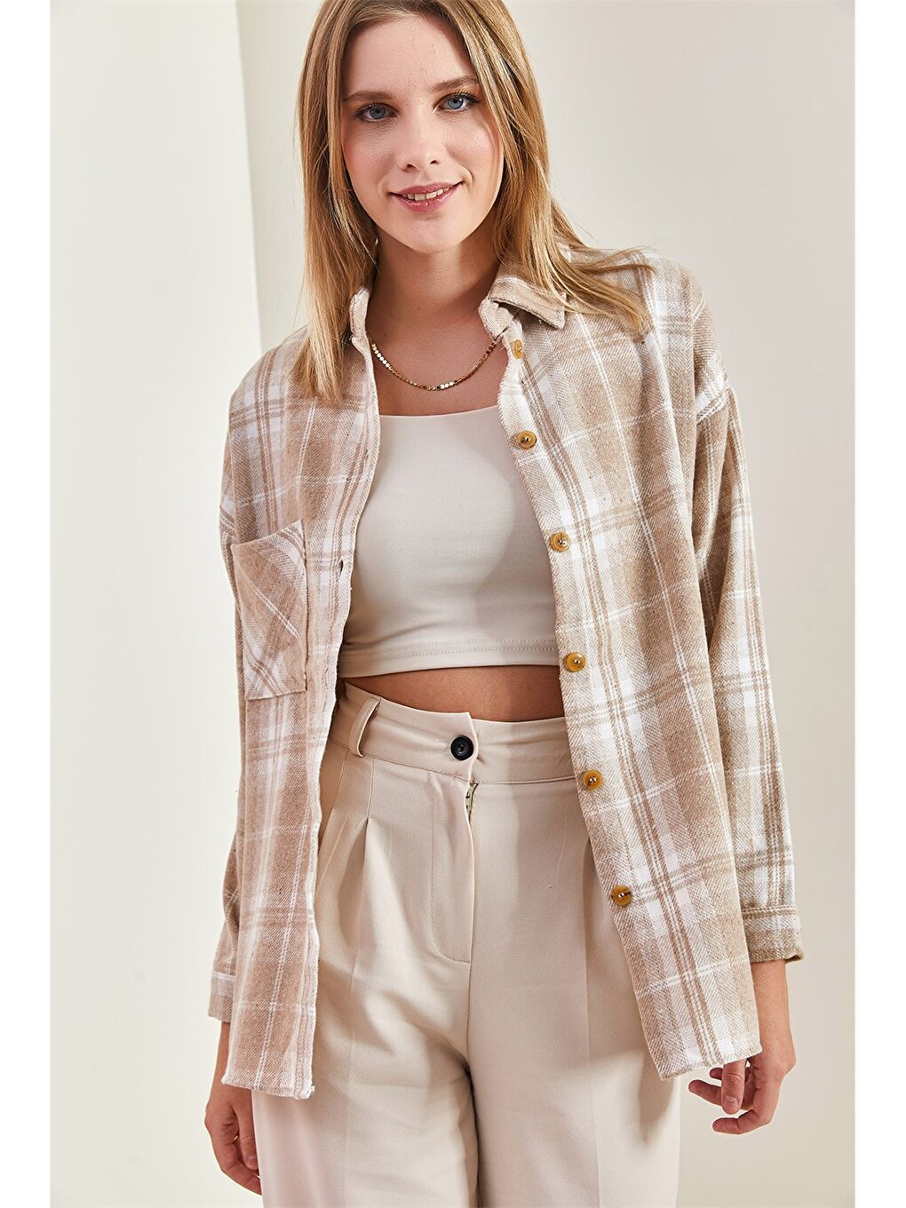 Bej Ekose Desenli Kadın Gömlek-4