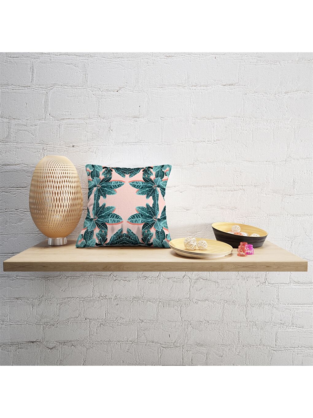 Karışık Yaprak Desenli Kırlent Kılıfı 40x40 cm-1