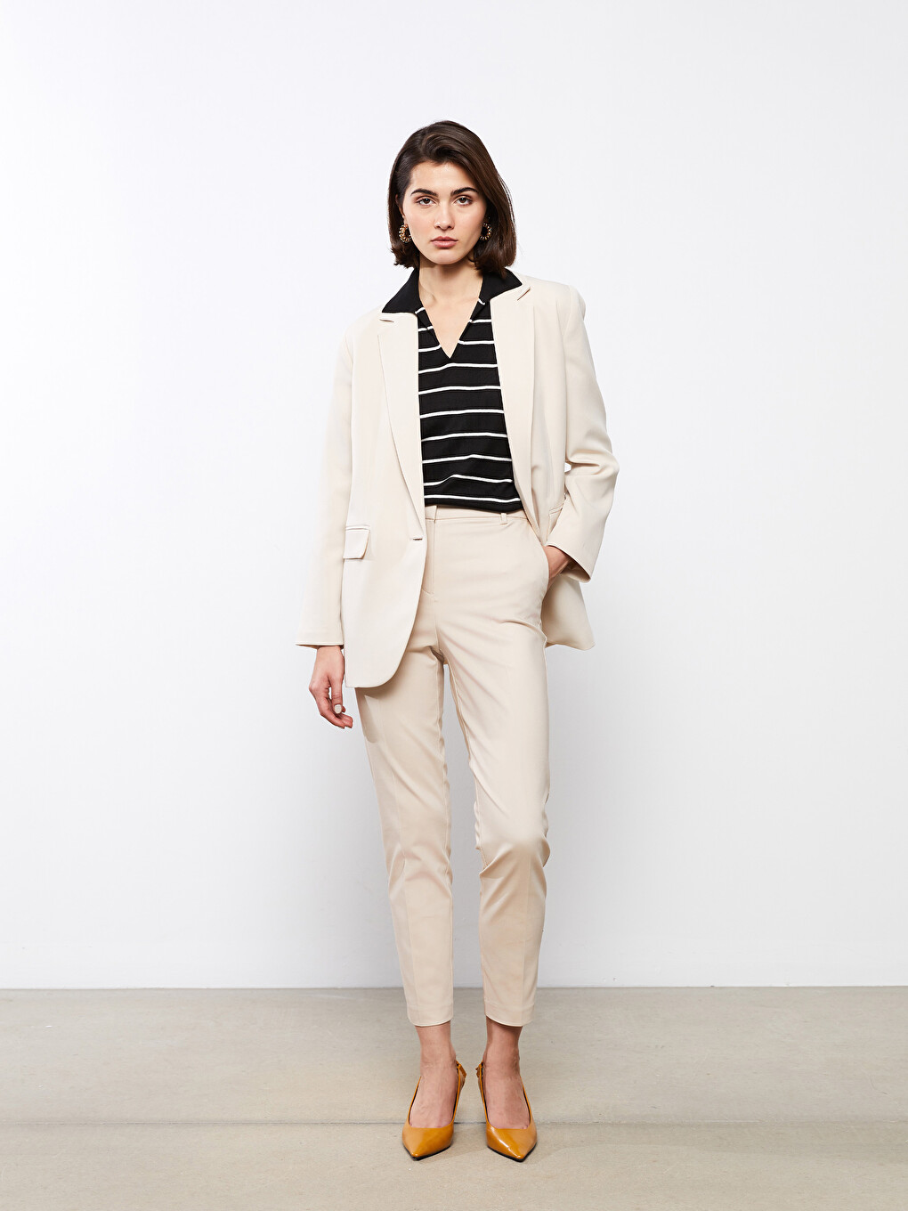 Pantaloni Drepți Slim Fit Pentru Femei, Cu Buzunare Detaliate-1
