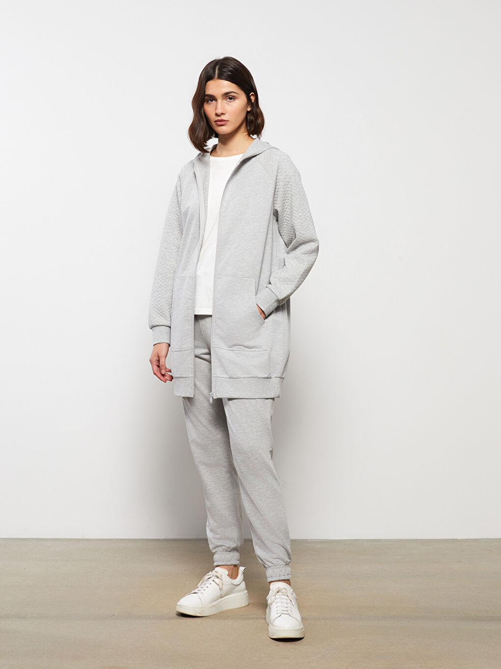 Hooded Plain Long Sleeve Women's Sports Cardigan-2