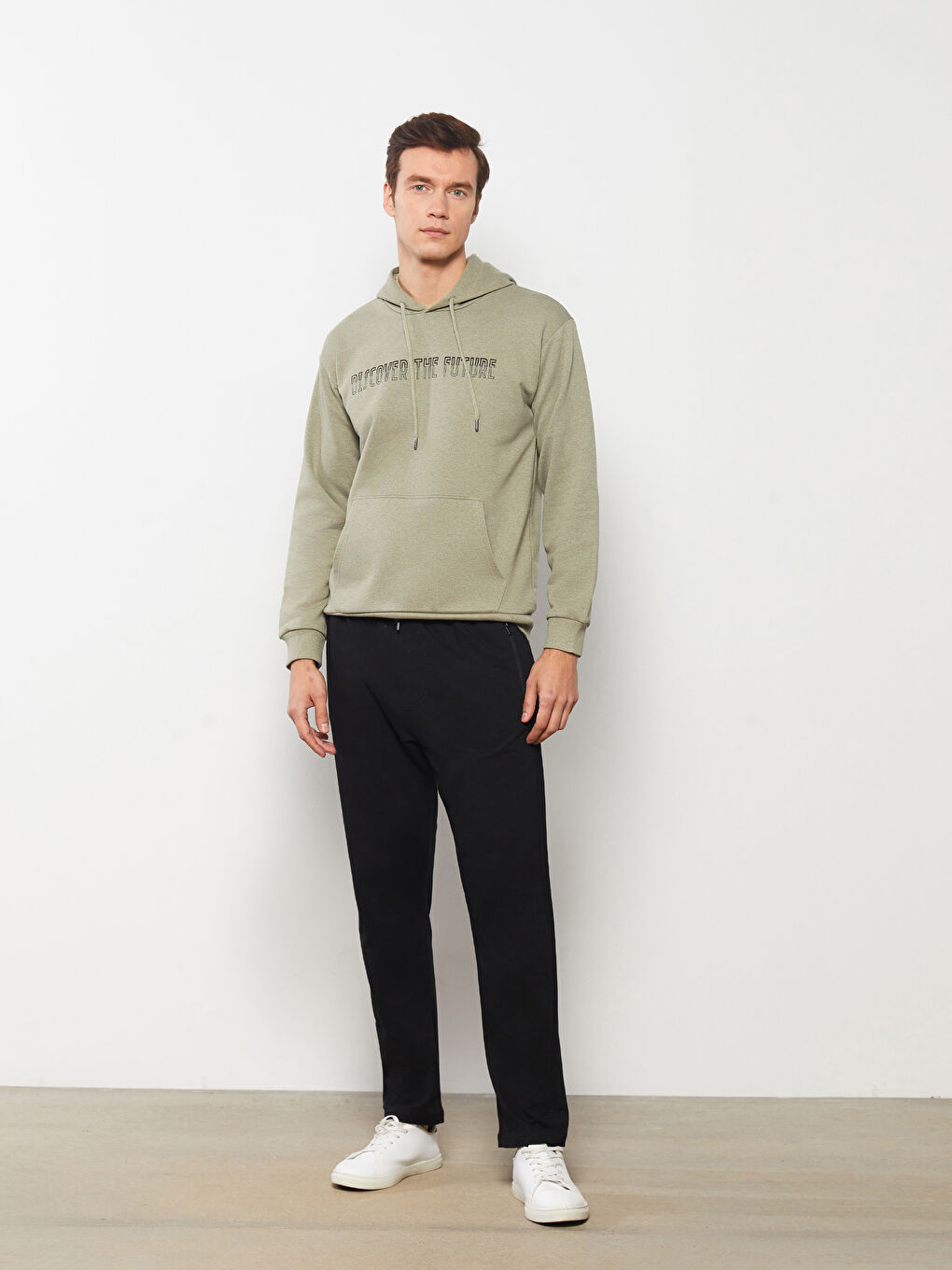 Siyah Standart Kalıp Erkek Eşofman Altı-2