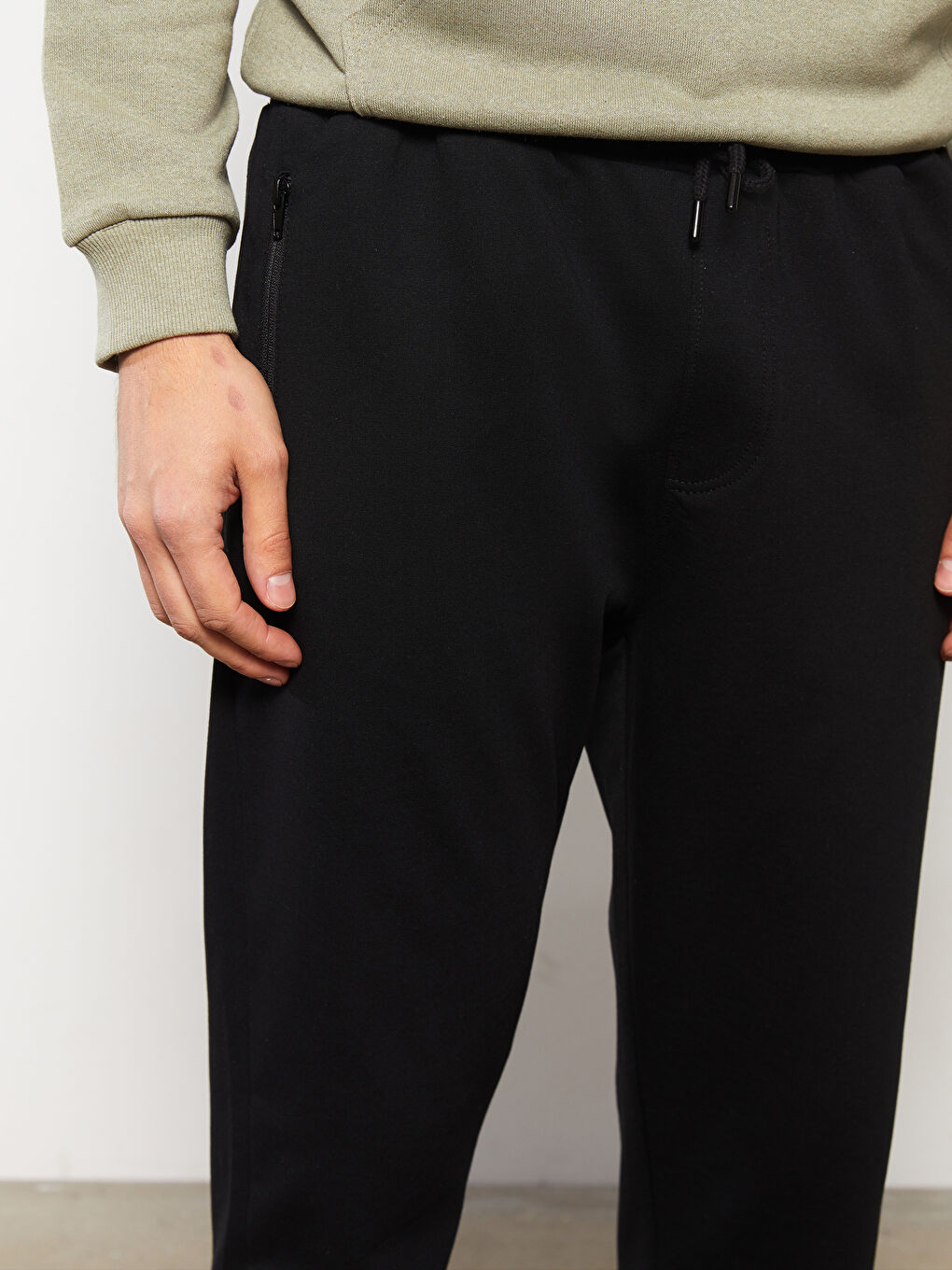 Siyah Standart Kalıp Erkek Eşofman Altı-8