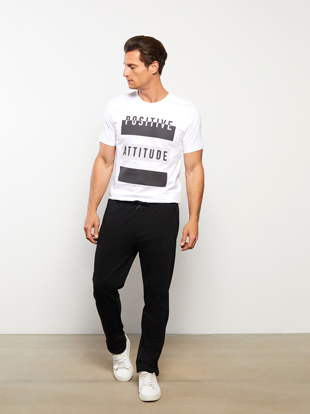 Siyah Standart Kalıp Erkek Eşofman Altı-4