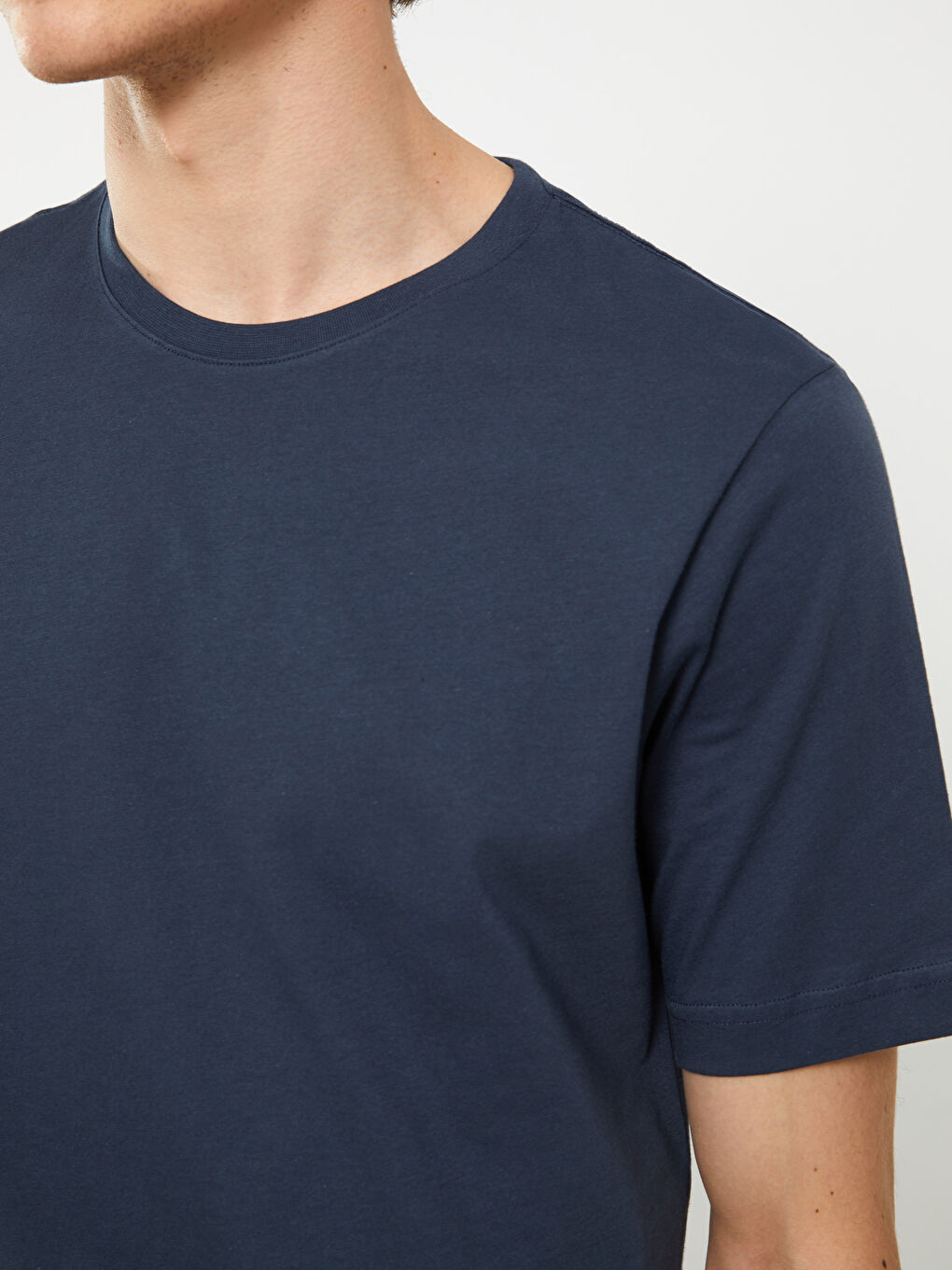 Crew Neck Short Sleeve Combed Cotton Men's T-shirt -S30113Z8-M0B