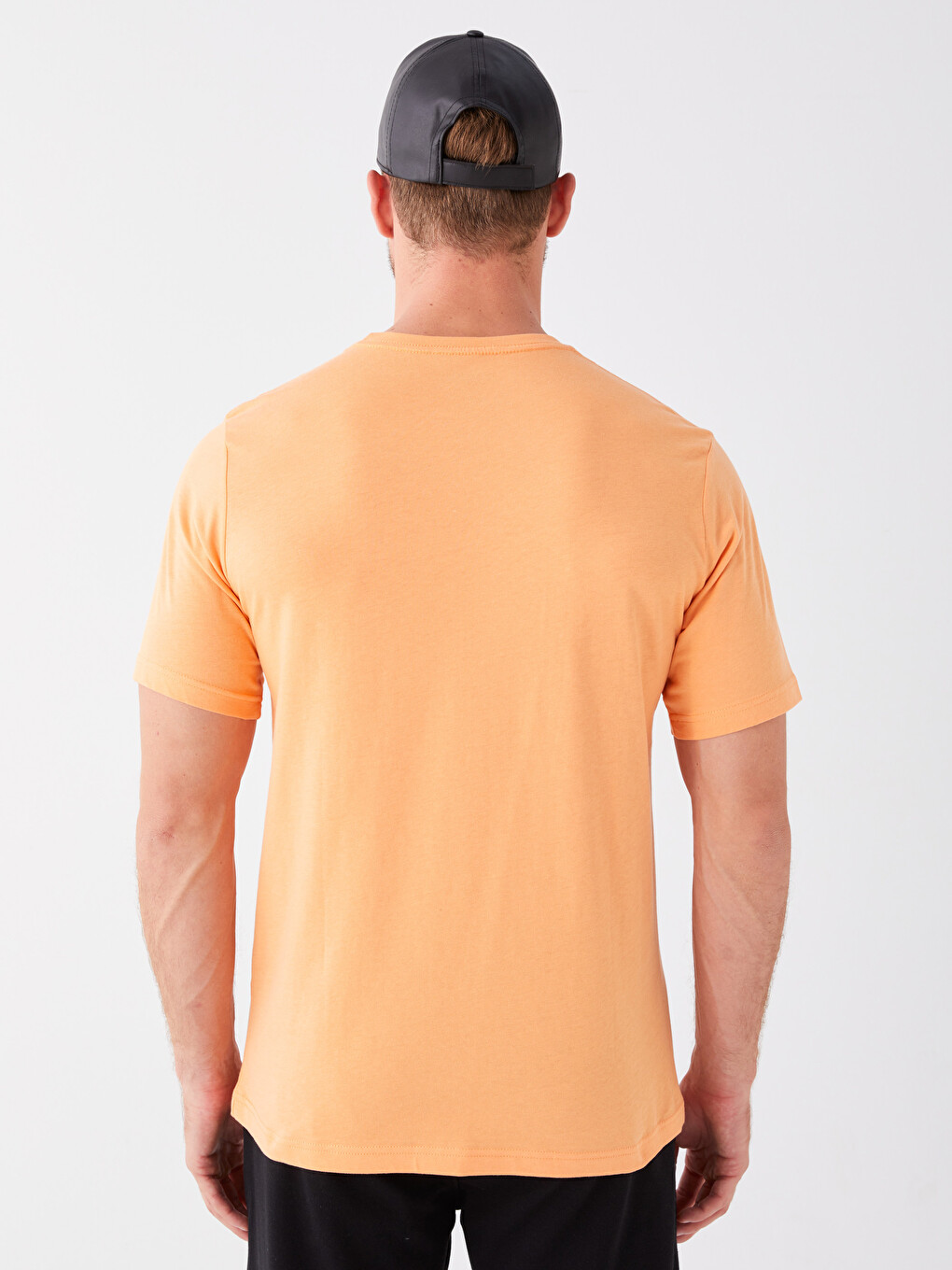 T-shirt Penje Me Jakë Të Rrumbullakët Për Burra-4