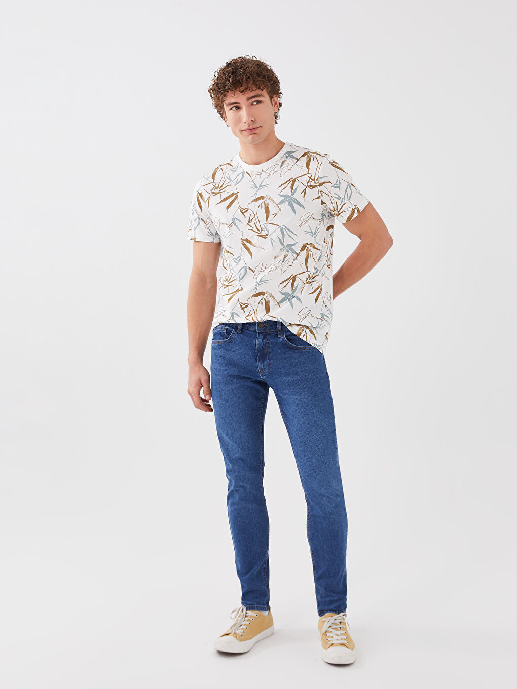 ٧٦٠ جینزی فیتی باریک بۆ پیاوان-1