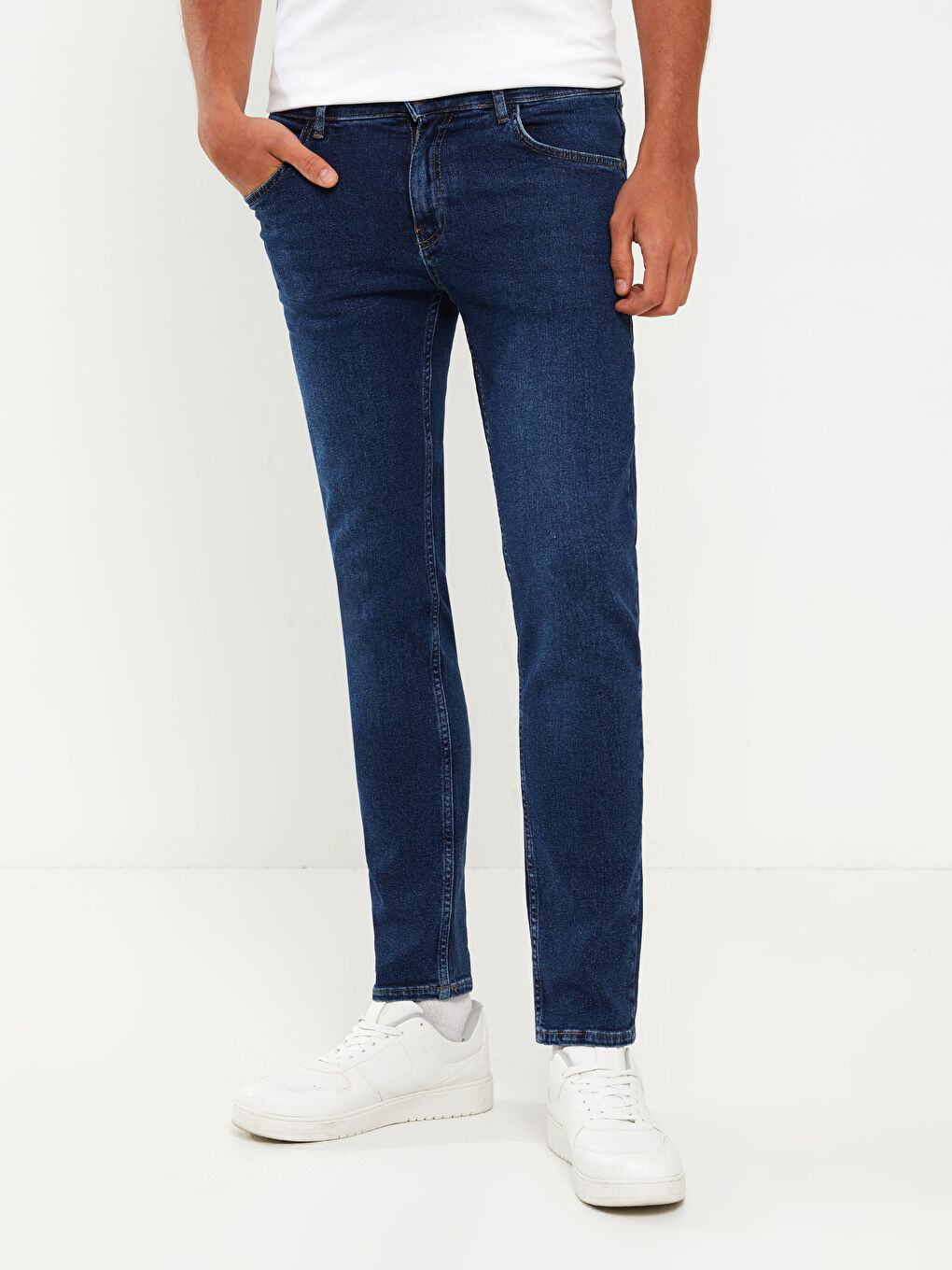 750 Slim Fit Men's Jeans-2