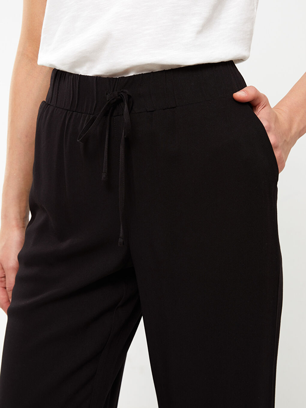 LC Waikiki Široke Jednostavne Keper Ženske Pantalone -S30138Z8-CVL
