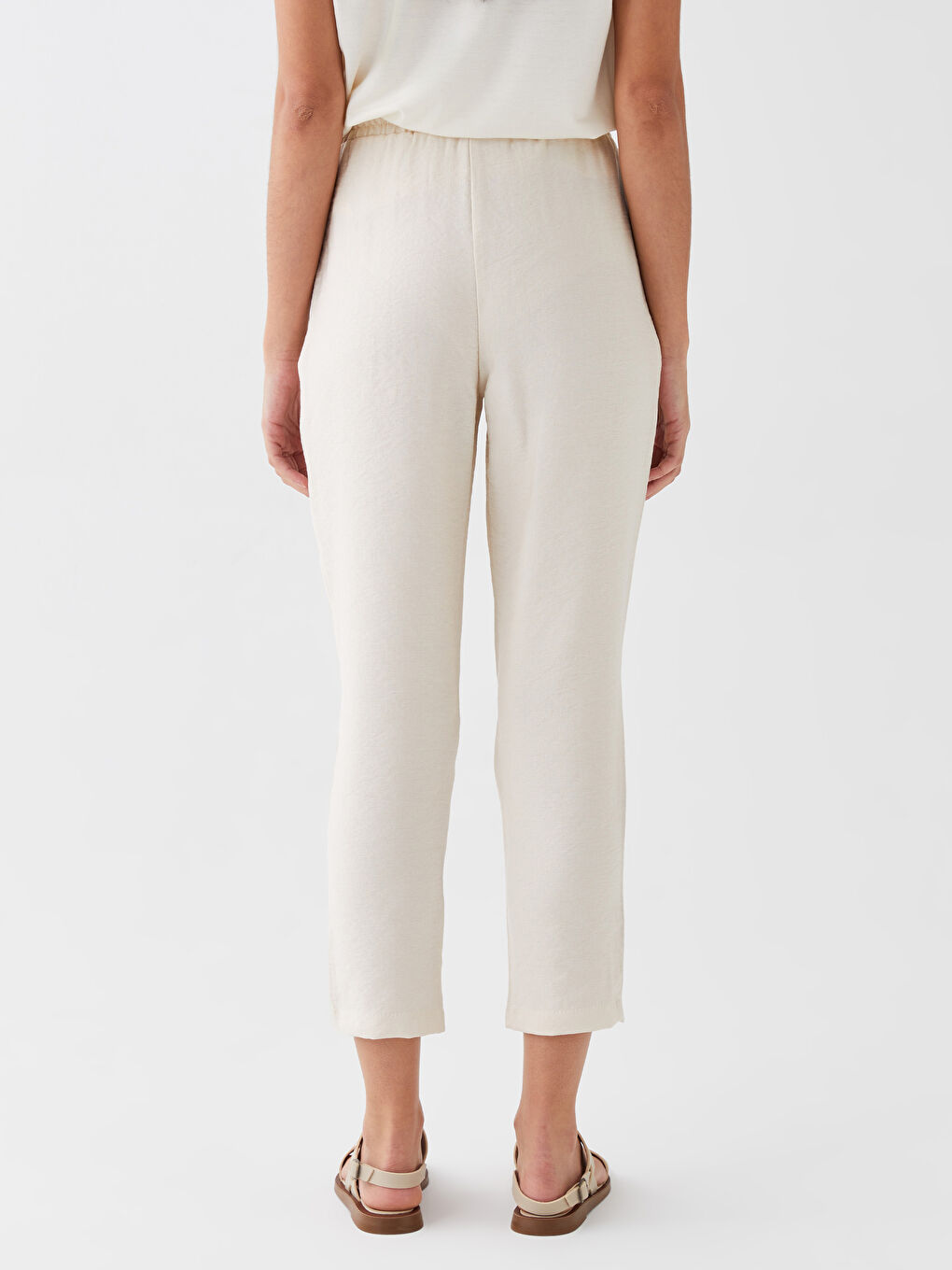Bej Beli Lastikli Havuç Kesim Kadın Pantolon-4
